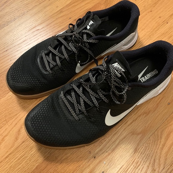 metcon 4 black gum